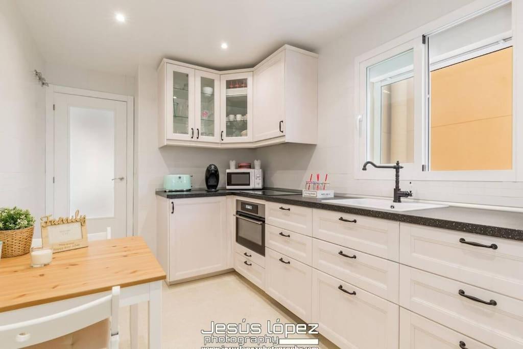 Apartamento Calma Beach Home Torremolinos Luaran gambar